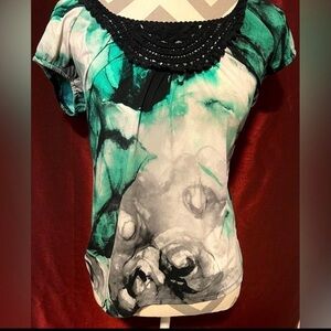 PAPER DOLL Y2K Watercolor Crochet Neck Top – Green/Black – Size S